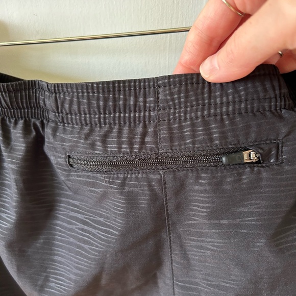 Nike dry fit shorts - Picture 4 of 5